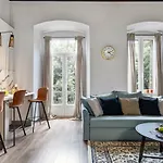 Carpathia Apartamento *